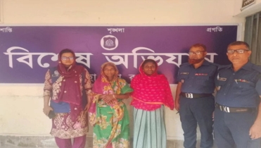 রংপুরে পায়ের রগ কেটে গৃহবধূকে হত্যার অভিযোগে মা-মেয়ে গ্রেপ্তার 